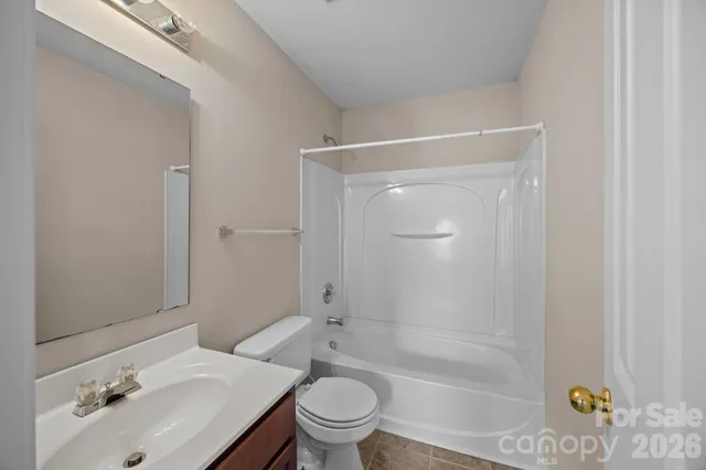 $240,000 | 3527 Creeping Flora Lane, Charlotte, NC 28216