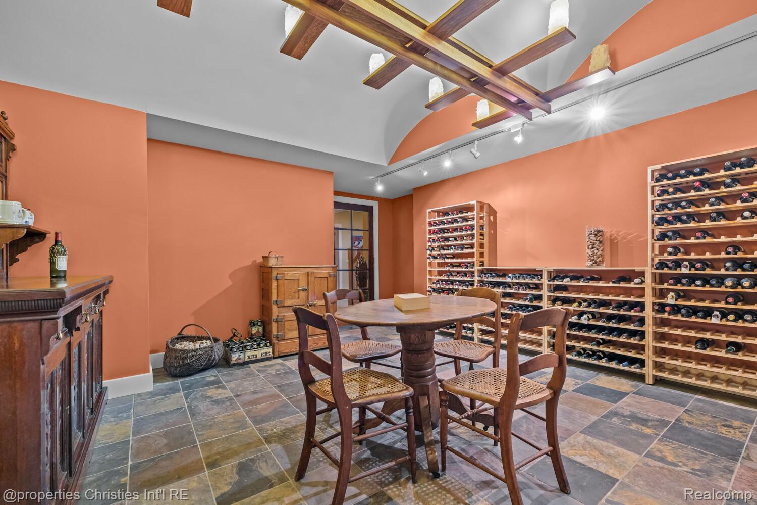 1041 Greentree Road Bloomfield Hills, MI 48304 - Photo 58 of 70 63_1041_Greentree_Rd63_mls.jpg