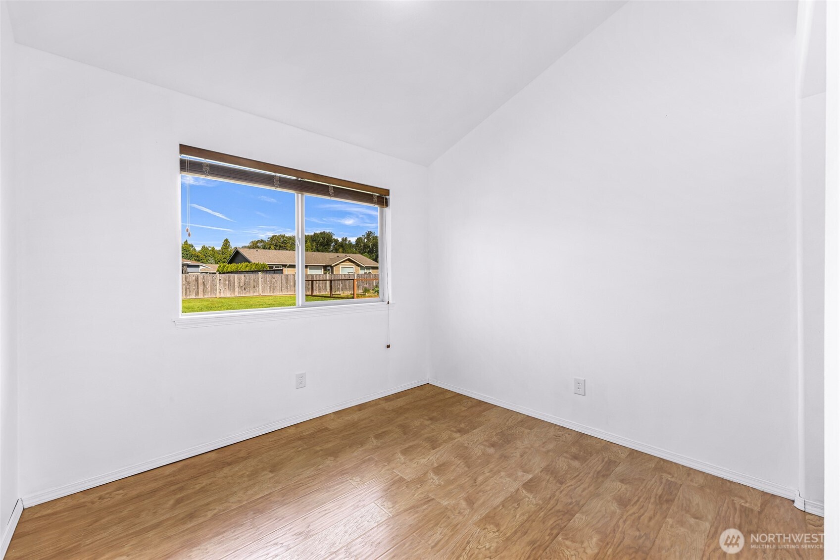 8255 Quinault Road Blaine, WA 98230 - Photo 23 of 34