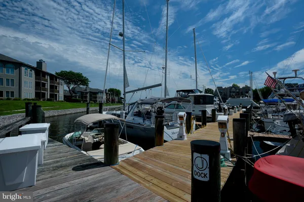 $2,300,000 | 2215 Chesapeake Harbour Drive East, Annapolis, MD 21403