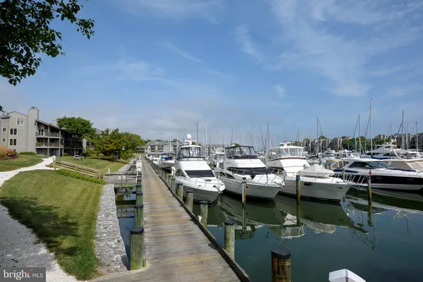 $2,300,000 | 2215 Chesapeake Harbour Drive East, Annapolis, MD 21403