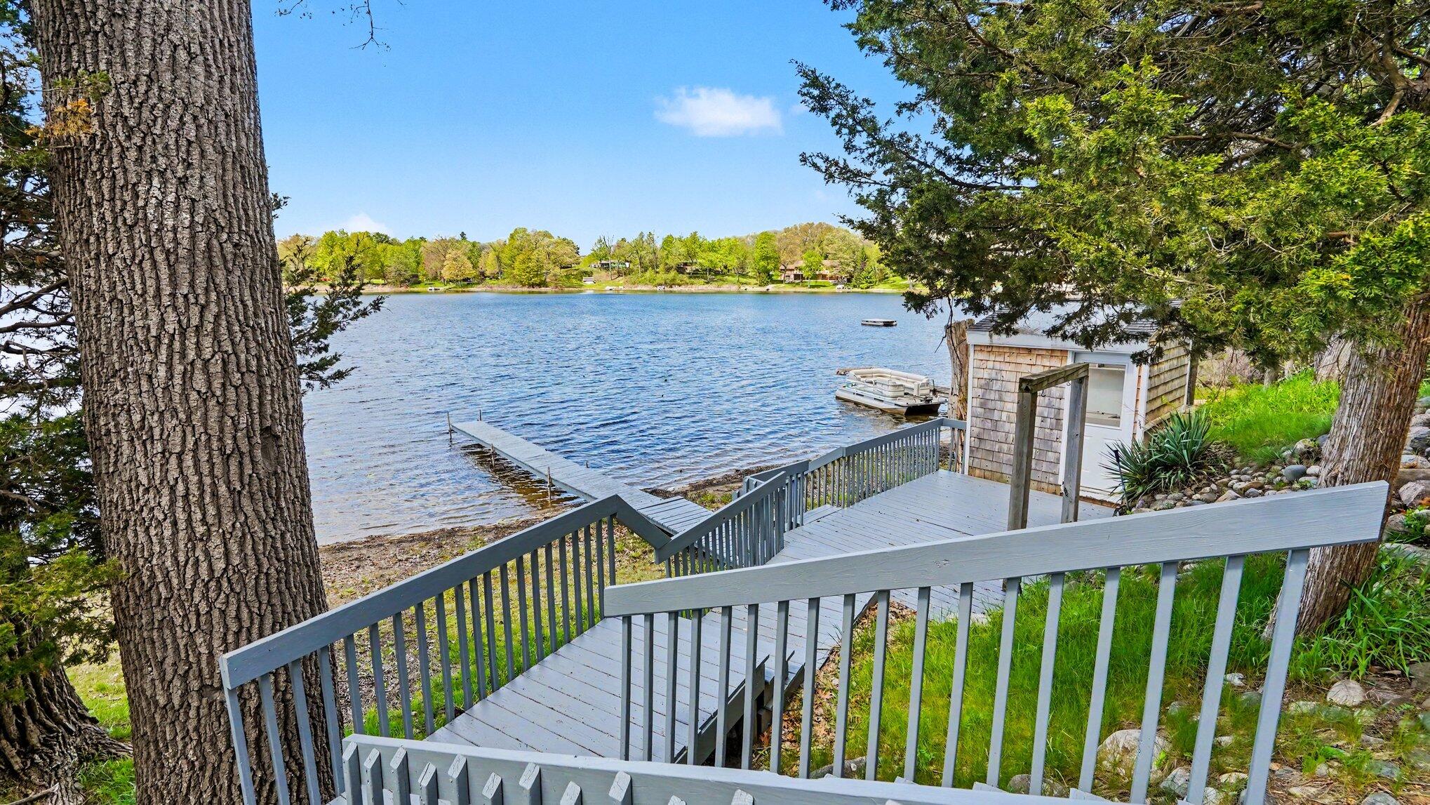 190 Island Lake Road Chelsea, MI 48118 - Photo 3 of 41 005_file_7455