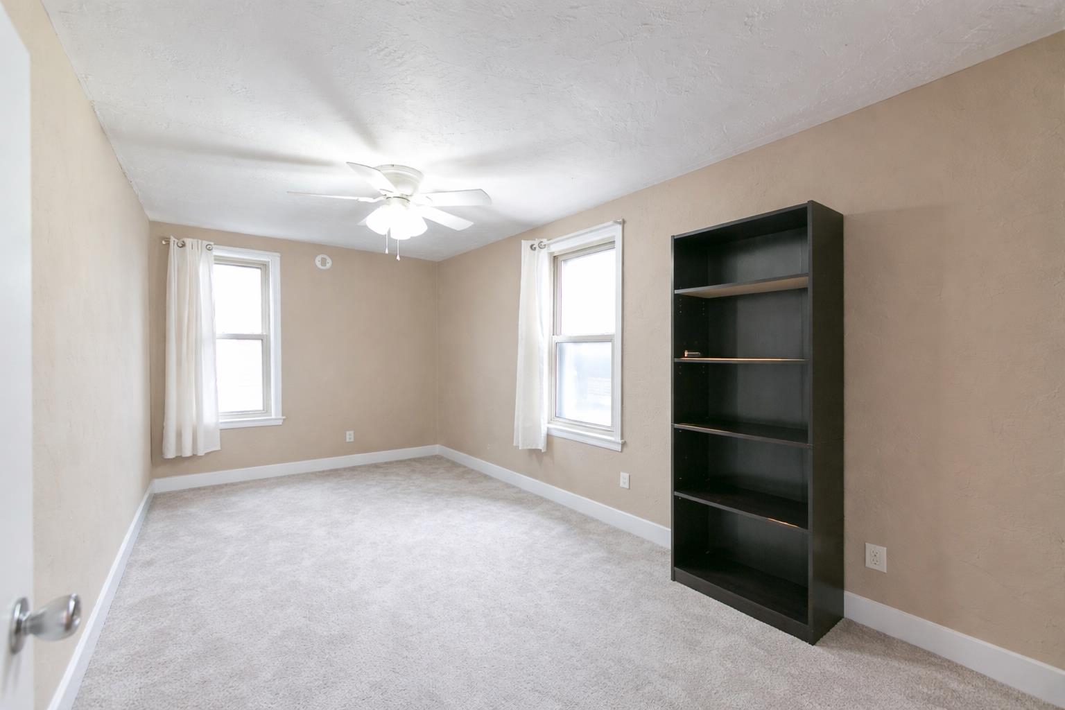 1105 Madison Street Little Chute, WI 54140 - Photo 12 of 20
