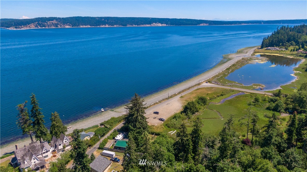 781 Gardiner Beach Road Sequim, WA 98382 - Photo 3 of 39 Gallery Image 3