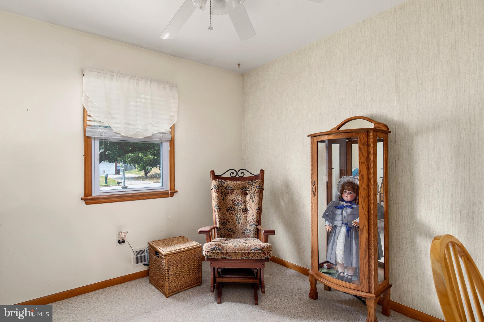 219 Oak Drive Pasadena, MD 21122 - Photo 20 of 43 Bedroom #3