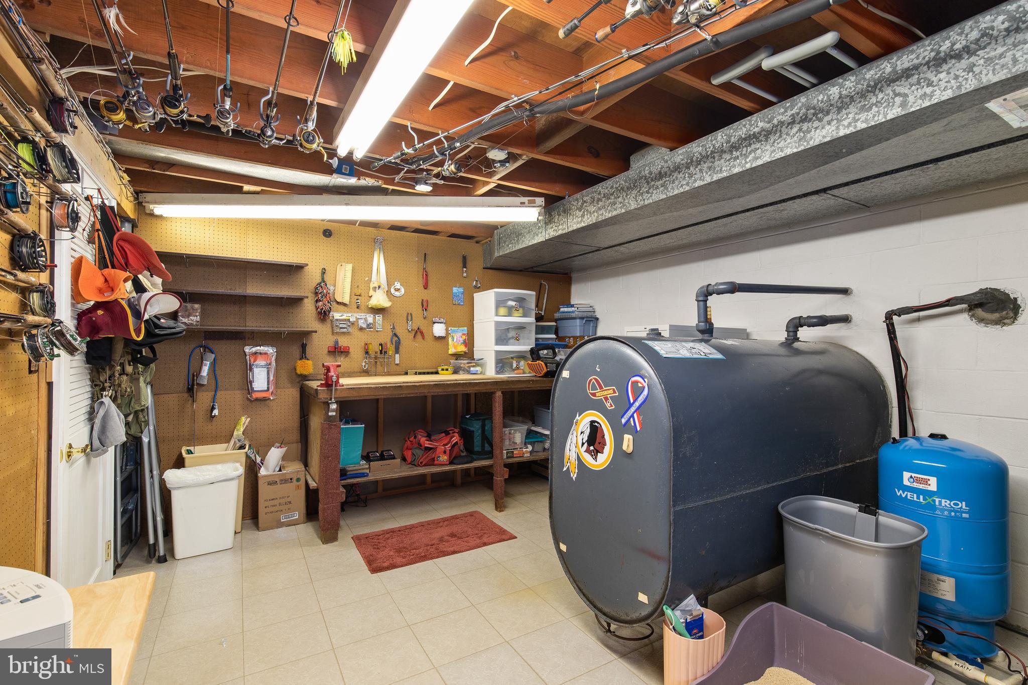 219 Oak Drive Pasadena, MD 21122 - Photo 27 of 43