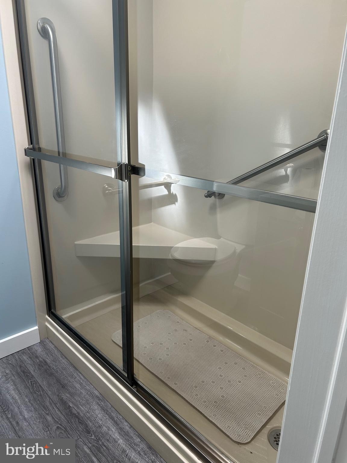 750 Fulbrook Road Dundalk, MD 21222 - Photo 19 of 26 750 Fulbrook 21222 Upper Level Shower