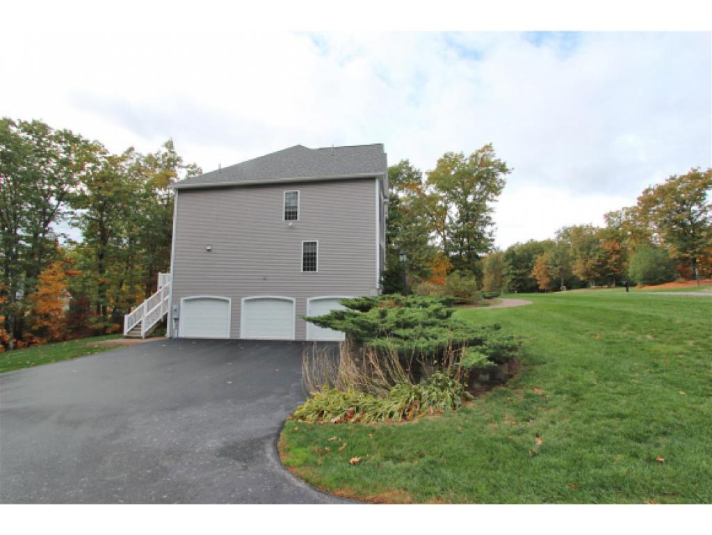 33 Northland Road Windham, NH 03087 - Photo 16 of 18 Gallery Image 16