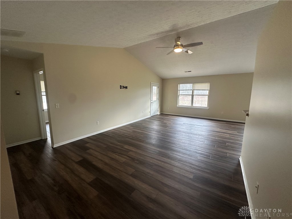 203 Marrett Farm Road Union, OH 45322 - Photo 7 of 20