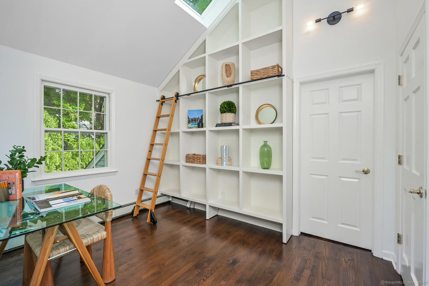 19 Georgian Lane Darien, CT 06820 - Photo 23 of 40