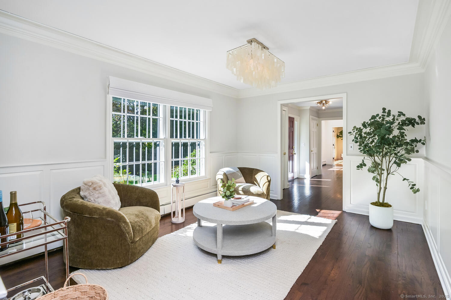 19 Georgian Lane Darien, CT 06820 - Photo 4 of 40