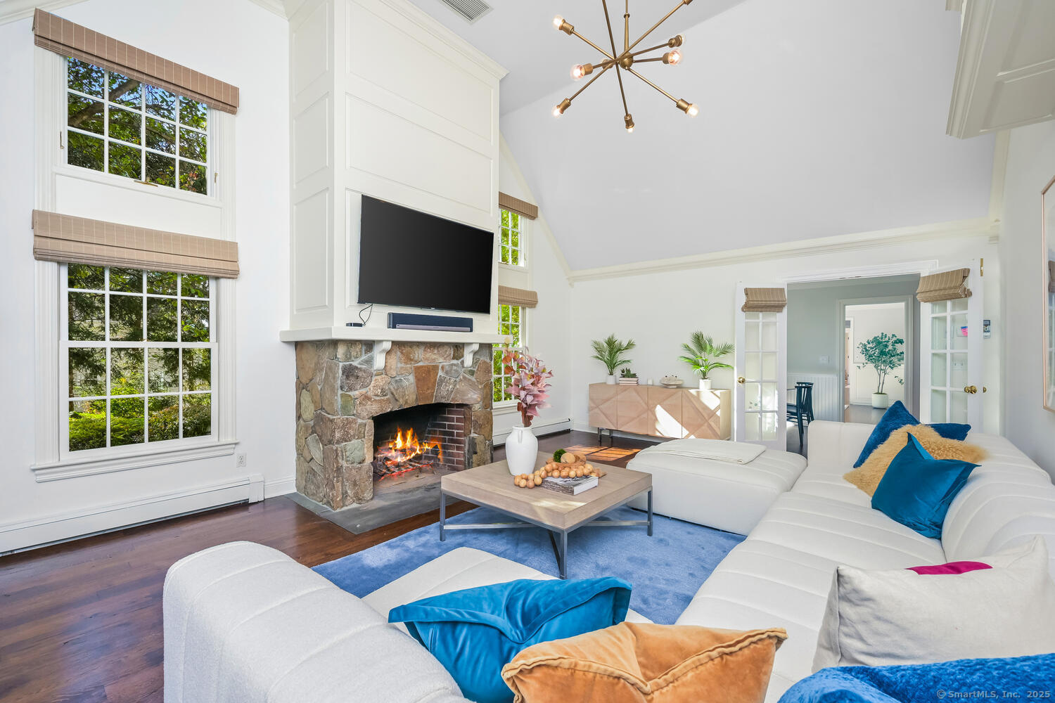 19 Georgian Lane Darien, CT 06820 - Photo 10 of 40