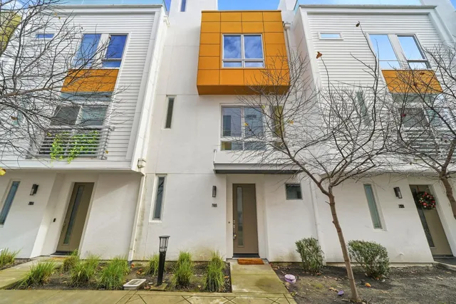 $999,999 | 7906 Regional Common, Dublin, CA 94568