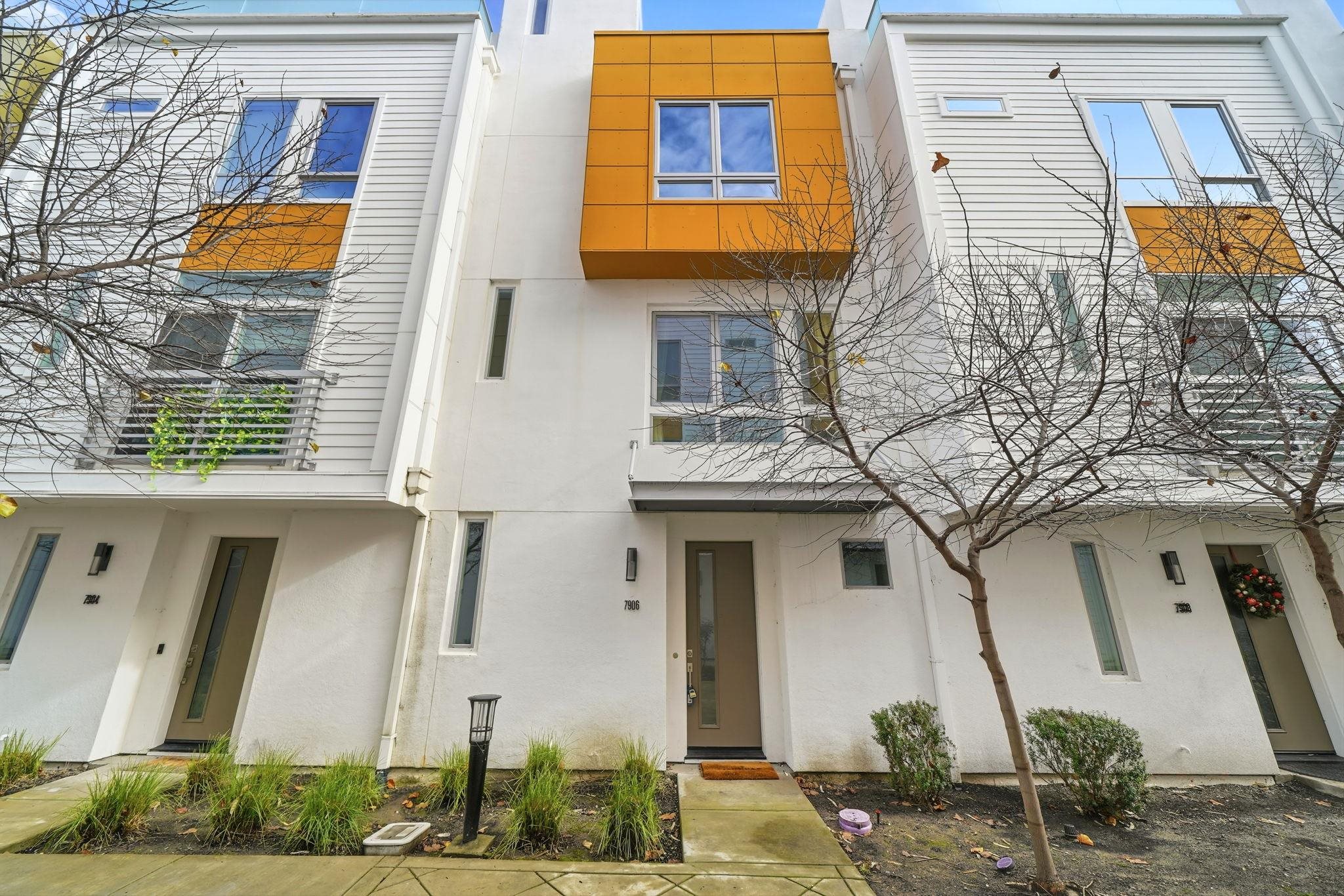 7906 Regional Common Dublin, CA 94568 - Photo 1 of 40