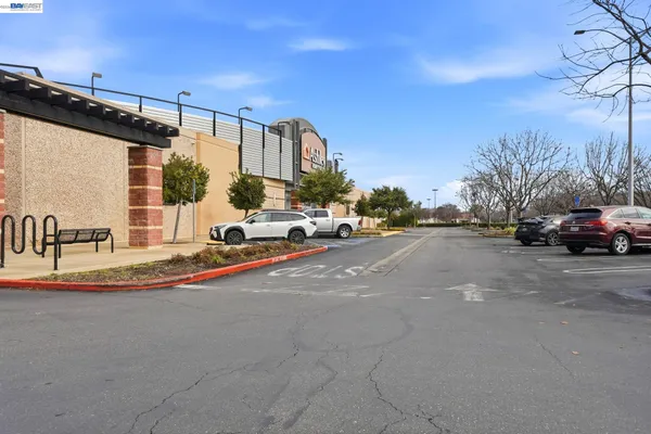 $949,999 | 7906 Regional Common, Dublin, CA 94568