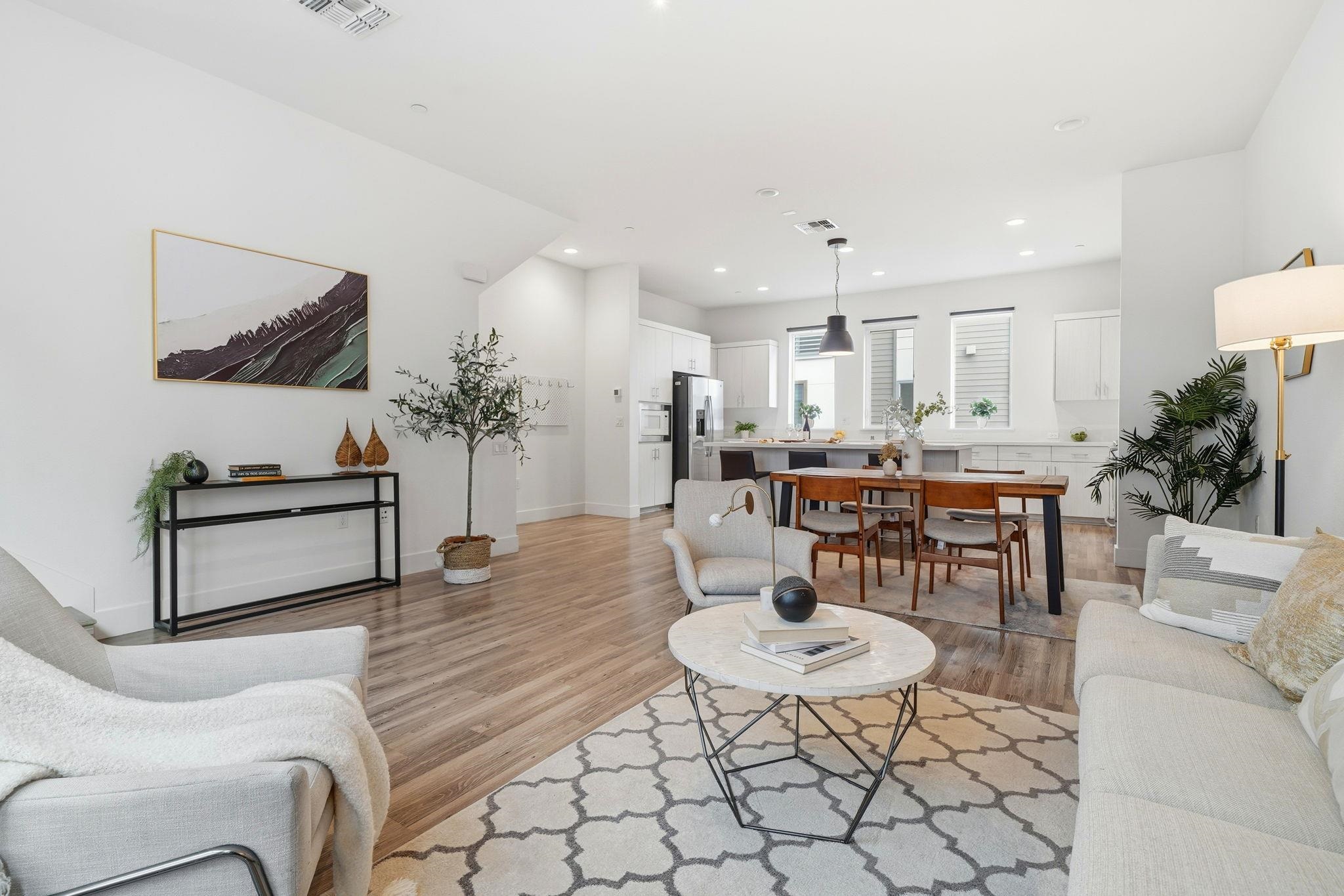 7906 Regional Common Dublin, CA 94568 - Photo 6 of 40