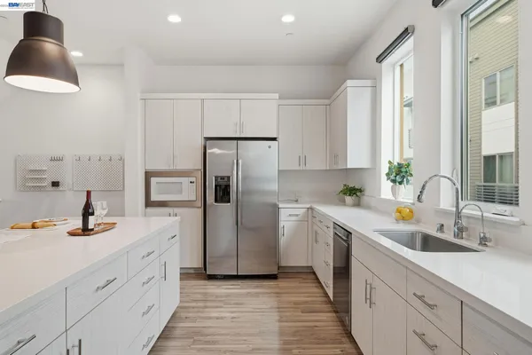 $949,999 | 7906 Regional Common, Dublin, CA 94568