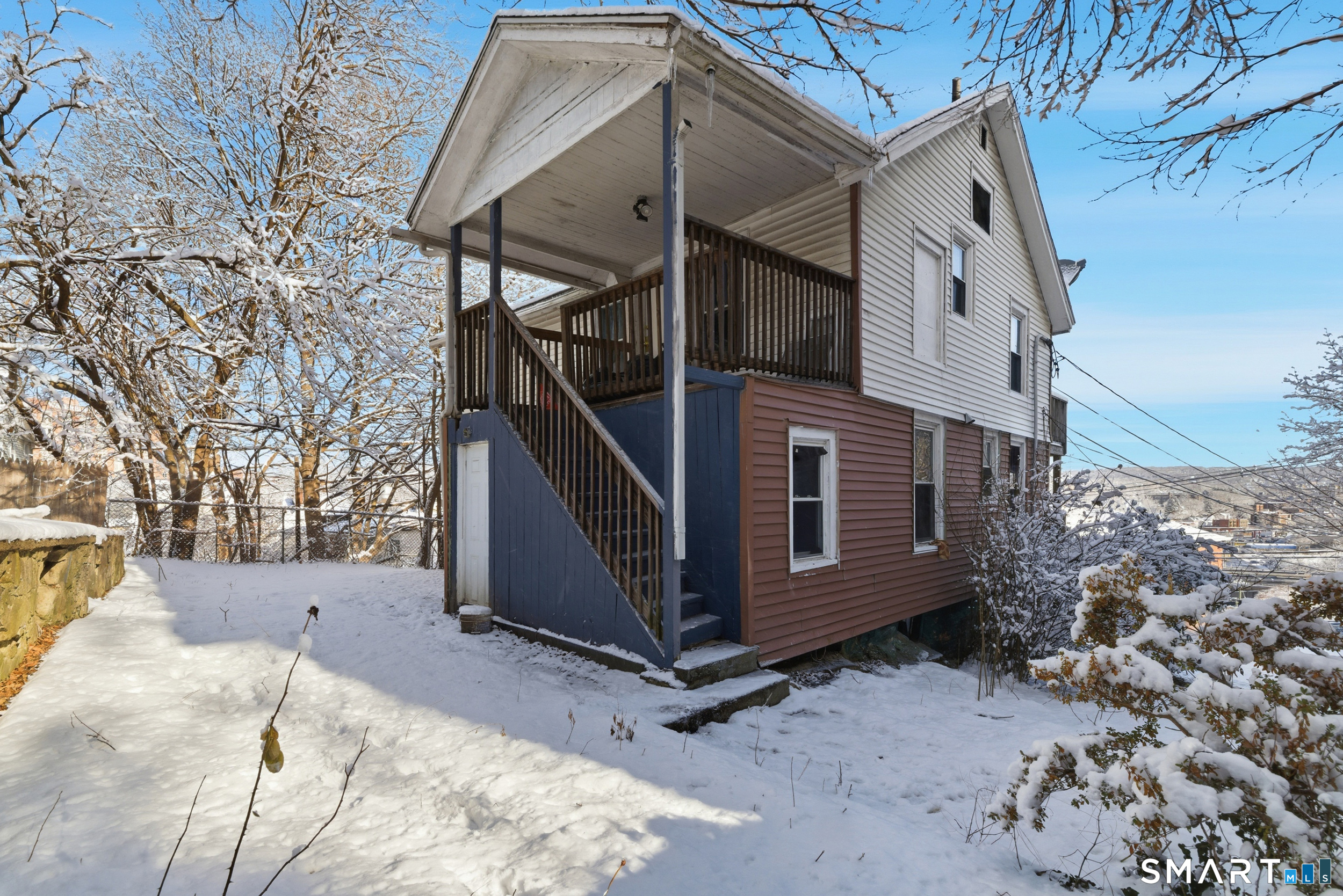 16 Highland Avenue Waterbury, CT 06708 - Photo 4 of 8