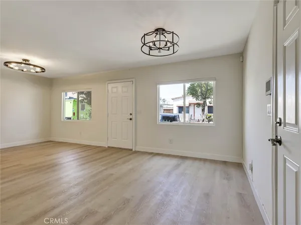 $649,950 | 1204 East Smith Place, Long Beach, CA 90806