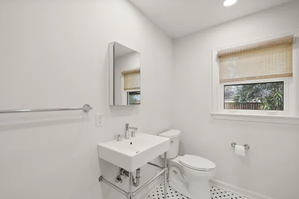 $2,795 | 713 Magnolia Road, Charleston, SC 29407