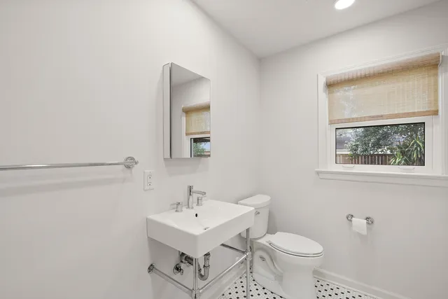 $3,095 | 713 Magnolia Road, Charleston, SC 29407