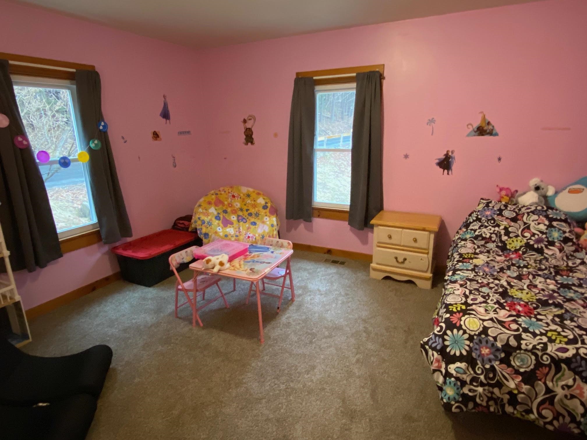 107 Litchfield Street Springfield, VT 05156 - Photo 17 of 30