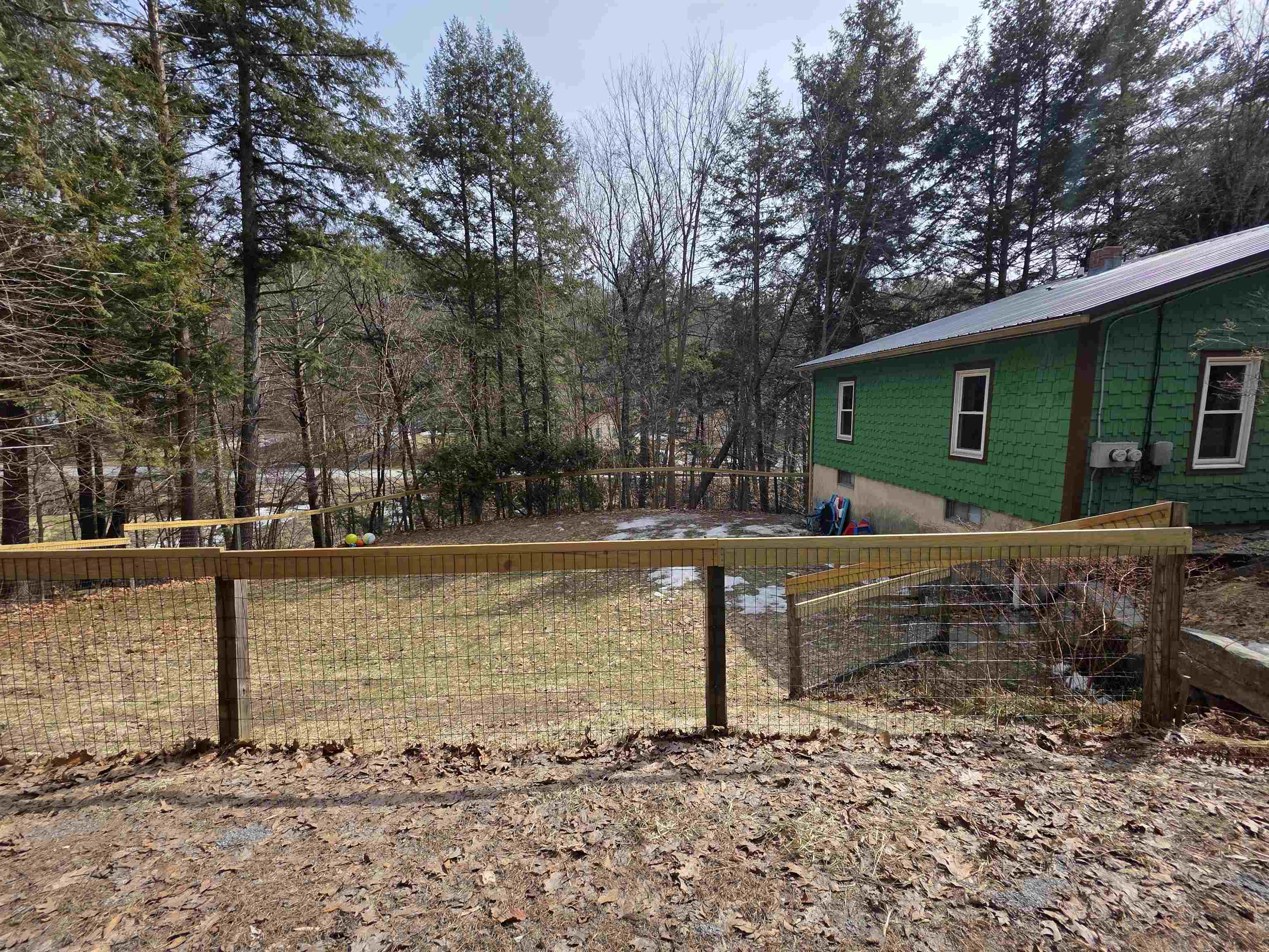 107 Litchfield Street Springfield, VT 05156 - Photo 2 of 30