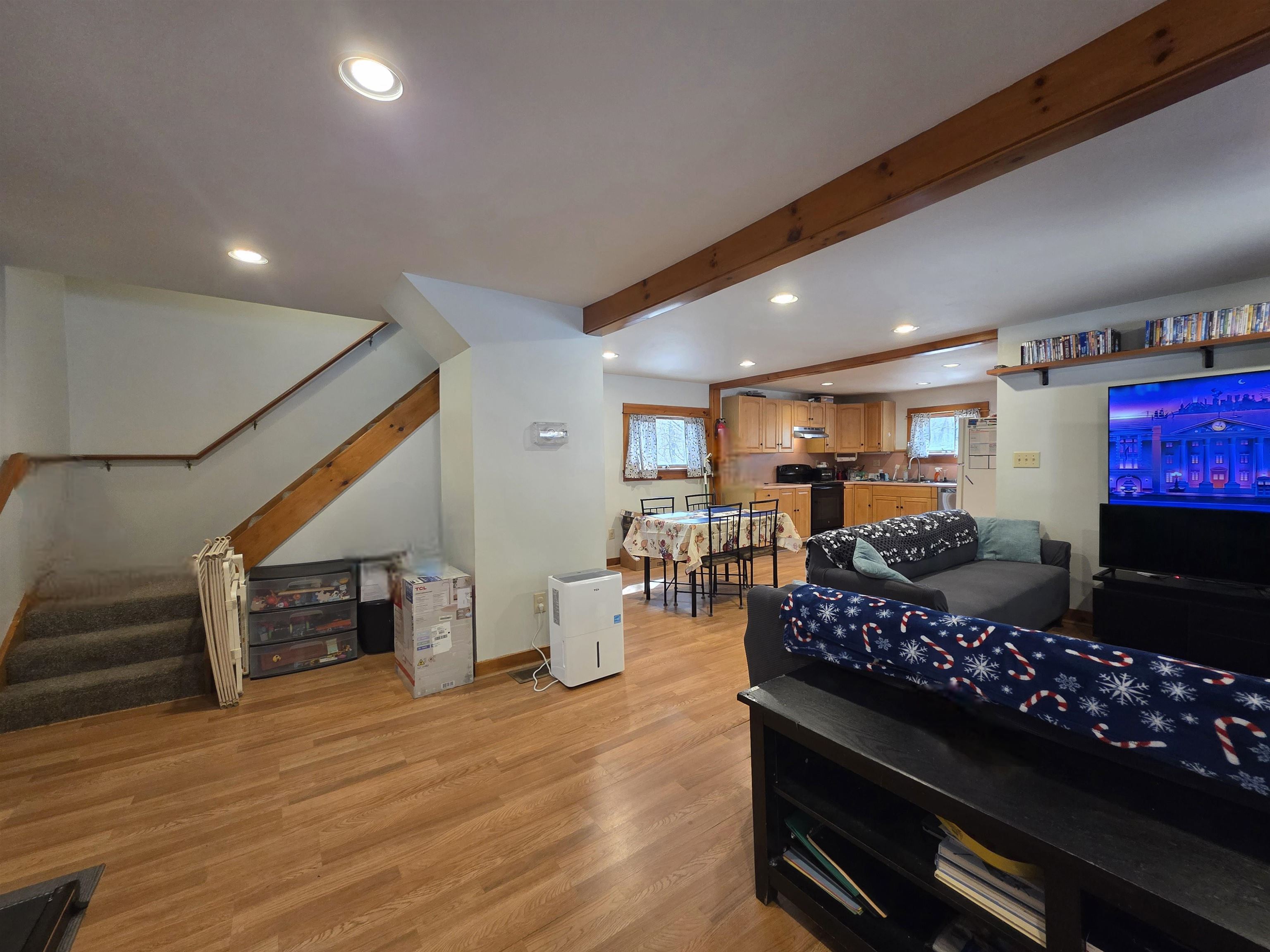 107 Litchfield Street Springfield, VT 05156 - Photo 5 of 30