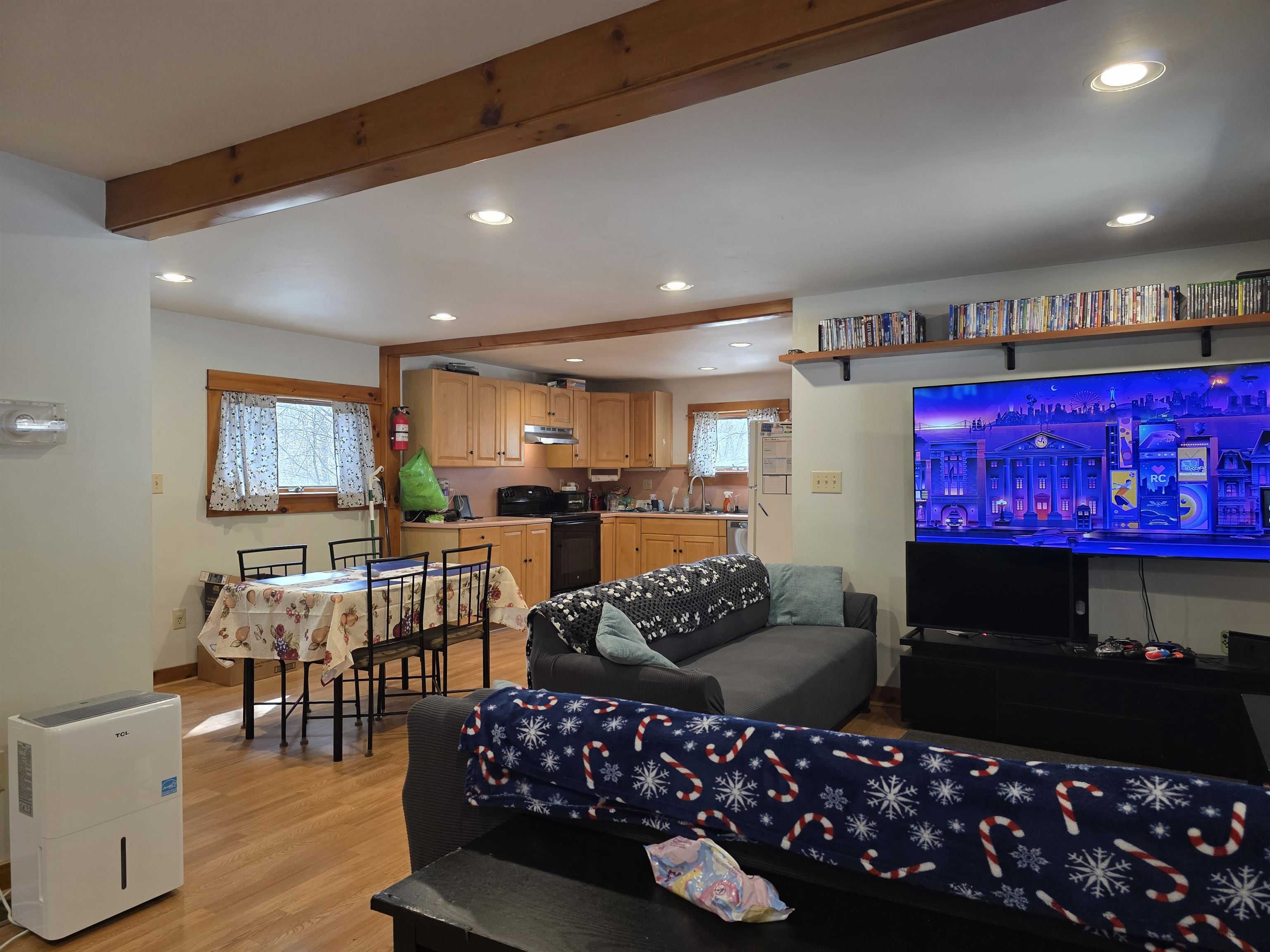 107 Litchfield Street Springfield, VT 05156 - Photo 7 of 30