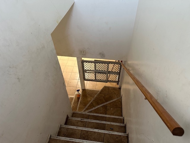 519 North Forest Avenue Mount Prospect, IL 60056 - Photo 10 of 20 a view of entryway