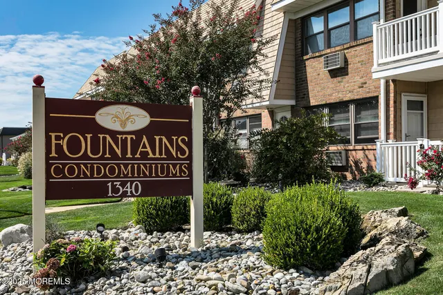 $565,000 | 1340 Ocean Avenue, Unit 27, Sea Bright, NJ 07760