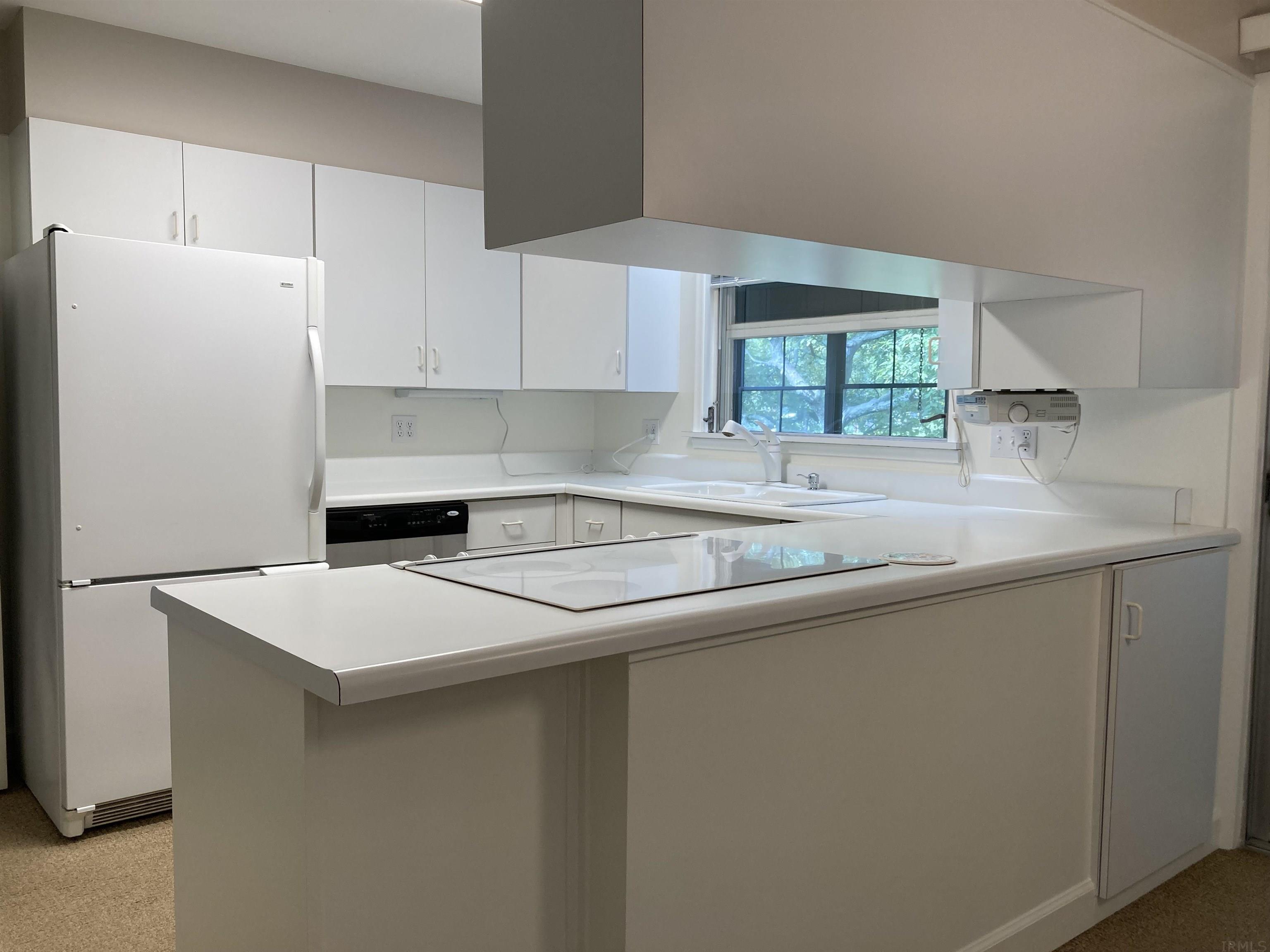 4021 Reed Road Fort Wayne, IN 46815 - Photo 11 of 36 Gallery Image 11