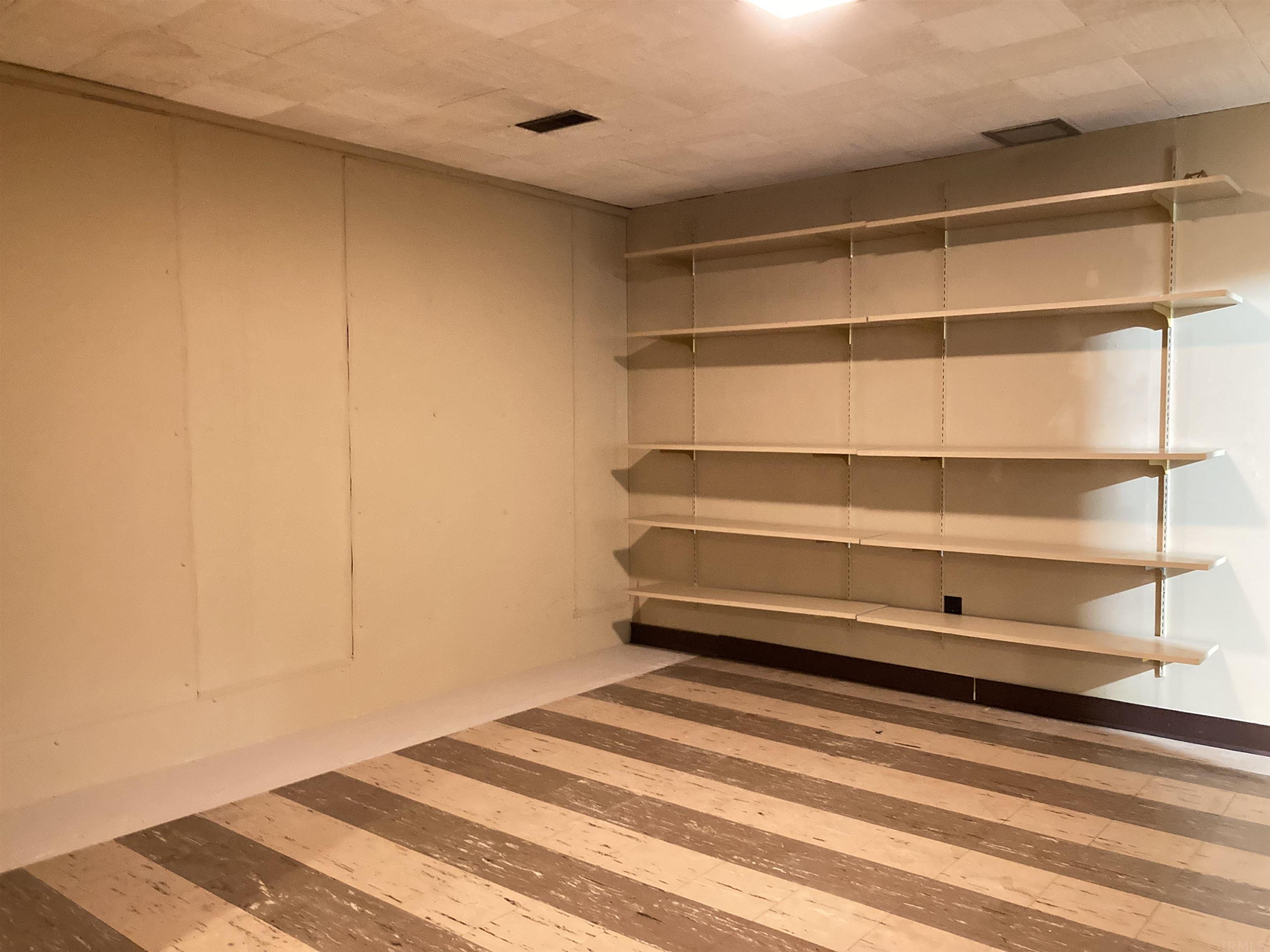 4021 Reed Road Fort Wayne, IN 46815 - Photo 27 of 36 Gallery Image 27