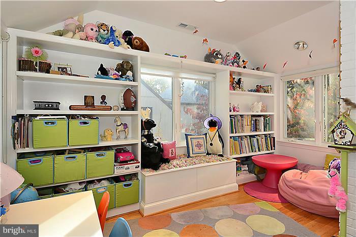 9206 Saybrook Avenue Silver Spring, MD 20901 - Photo 24 of 30