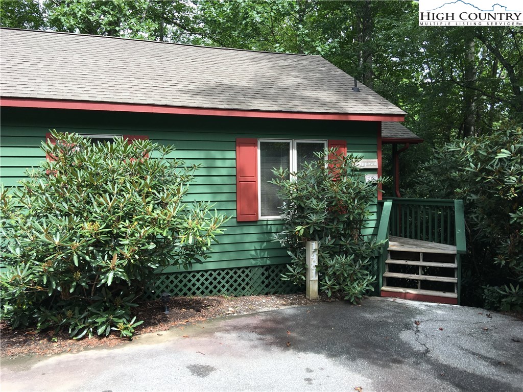 148-1 Upper Fiddlestix Boone, NC 28607 - Photo 2 of 19 Gallery Image 2