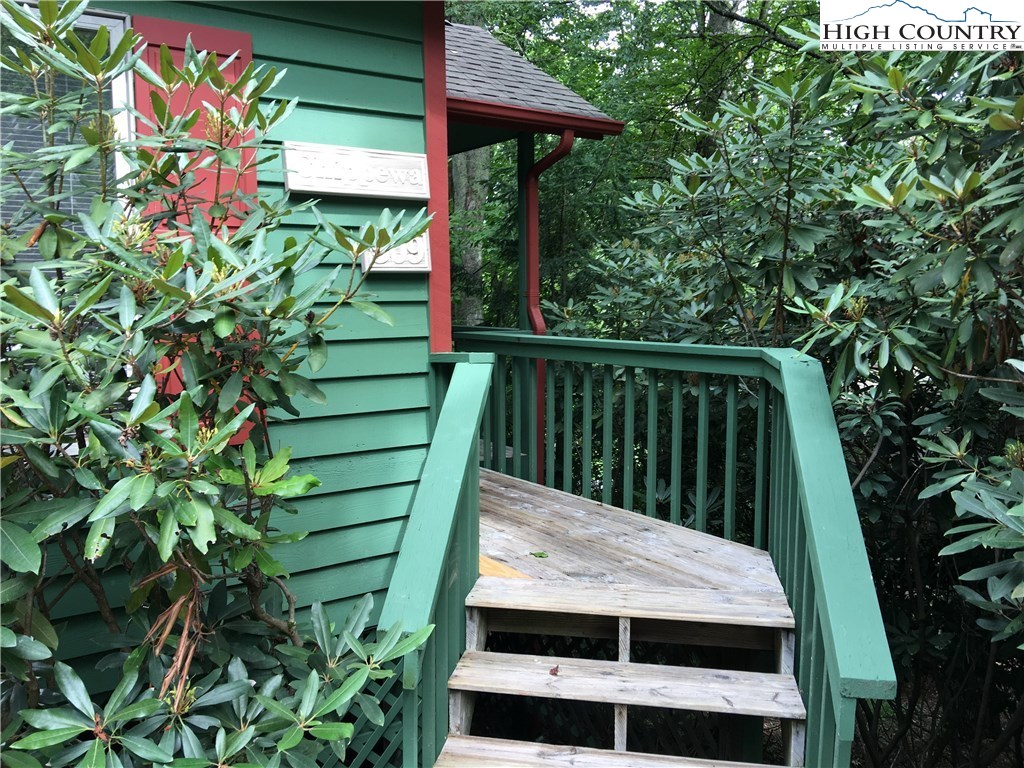 148-1 Upper Fiddlestix Boone, NC 28607 - Photo 3 of 19 Gallery Image 3