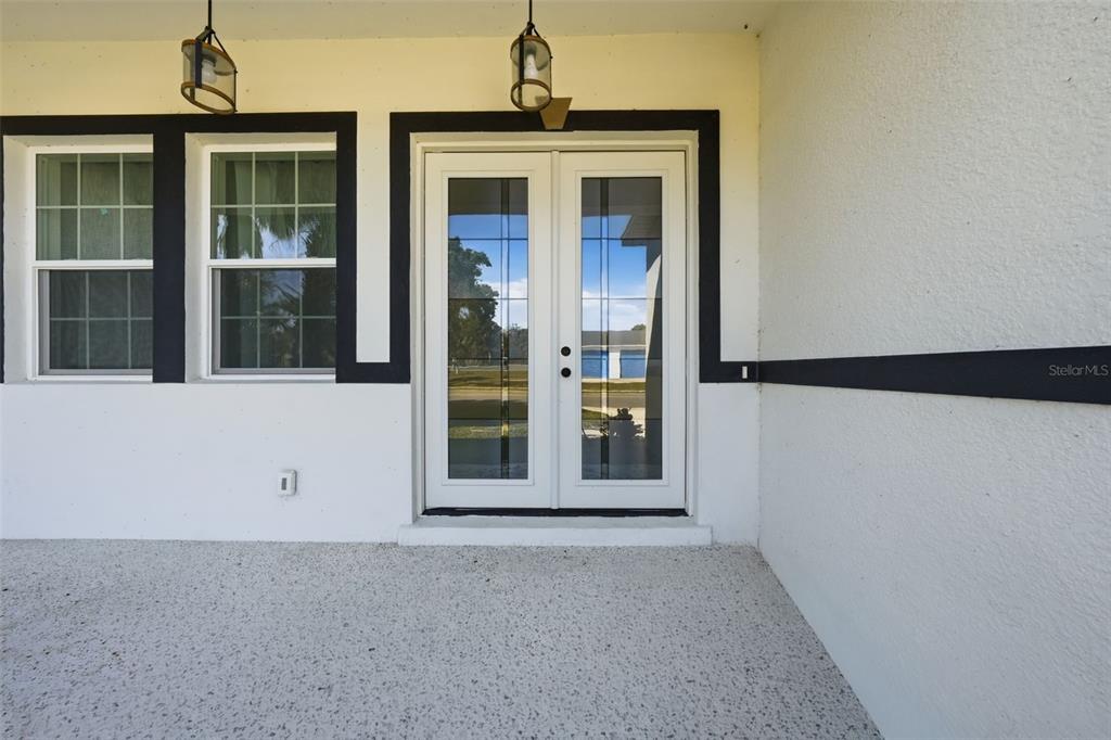 620 Titcomb Street Eustis, FL 32726 - Photo 6 of 30 a view of a room with windows