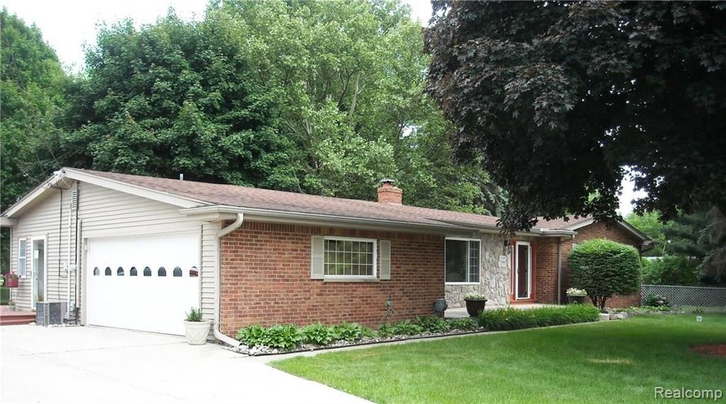 1198 North Linden Road Flint, MI 48532 - Photo 25 of 28
