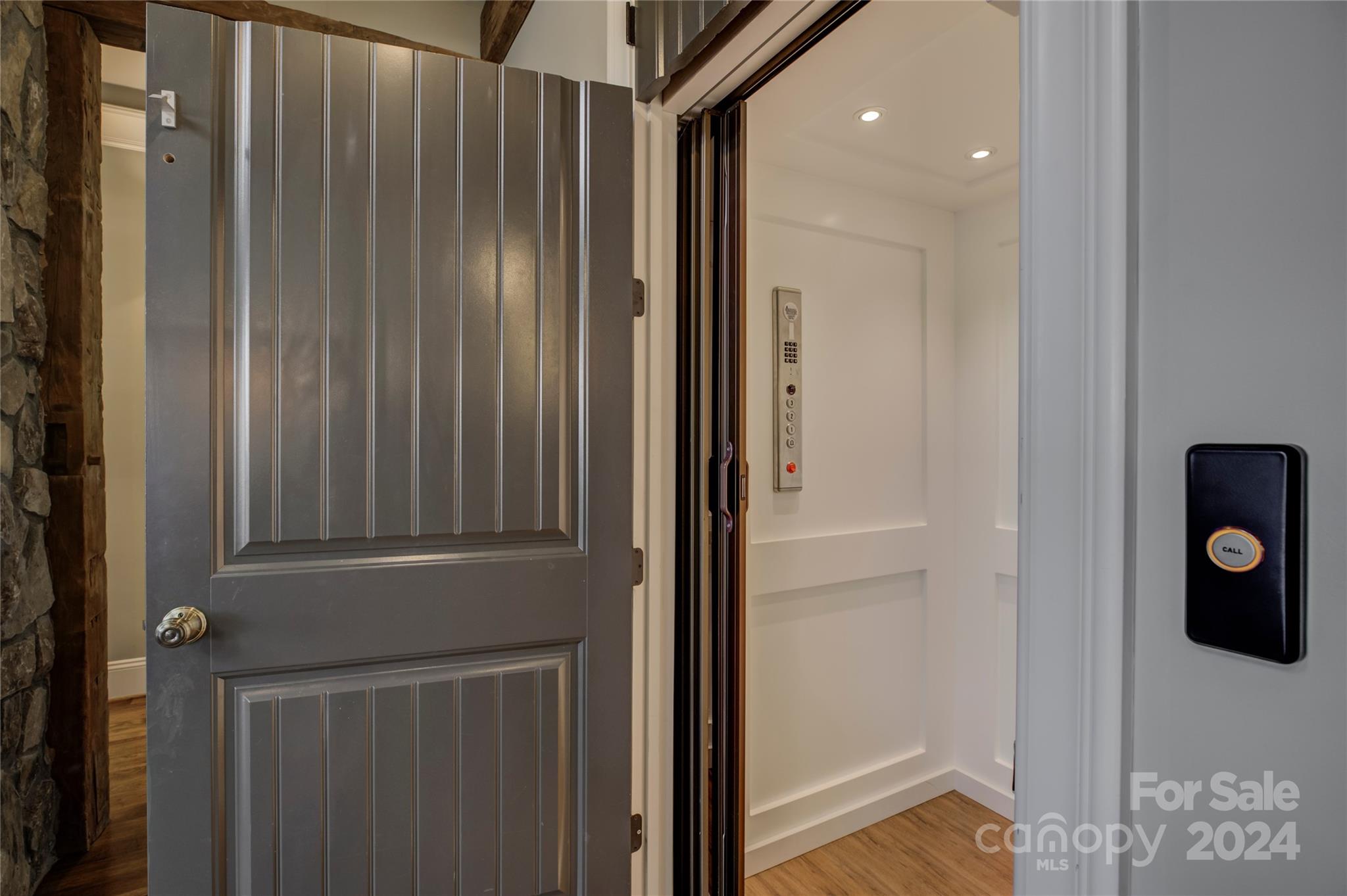 2001 Bessbrook Road Fort Mill, SC 29708 - Photo 15 of 48 a bathroom with a mirror