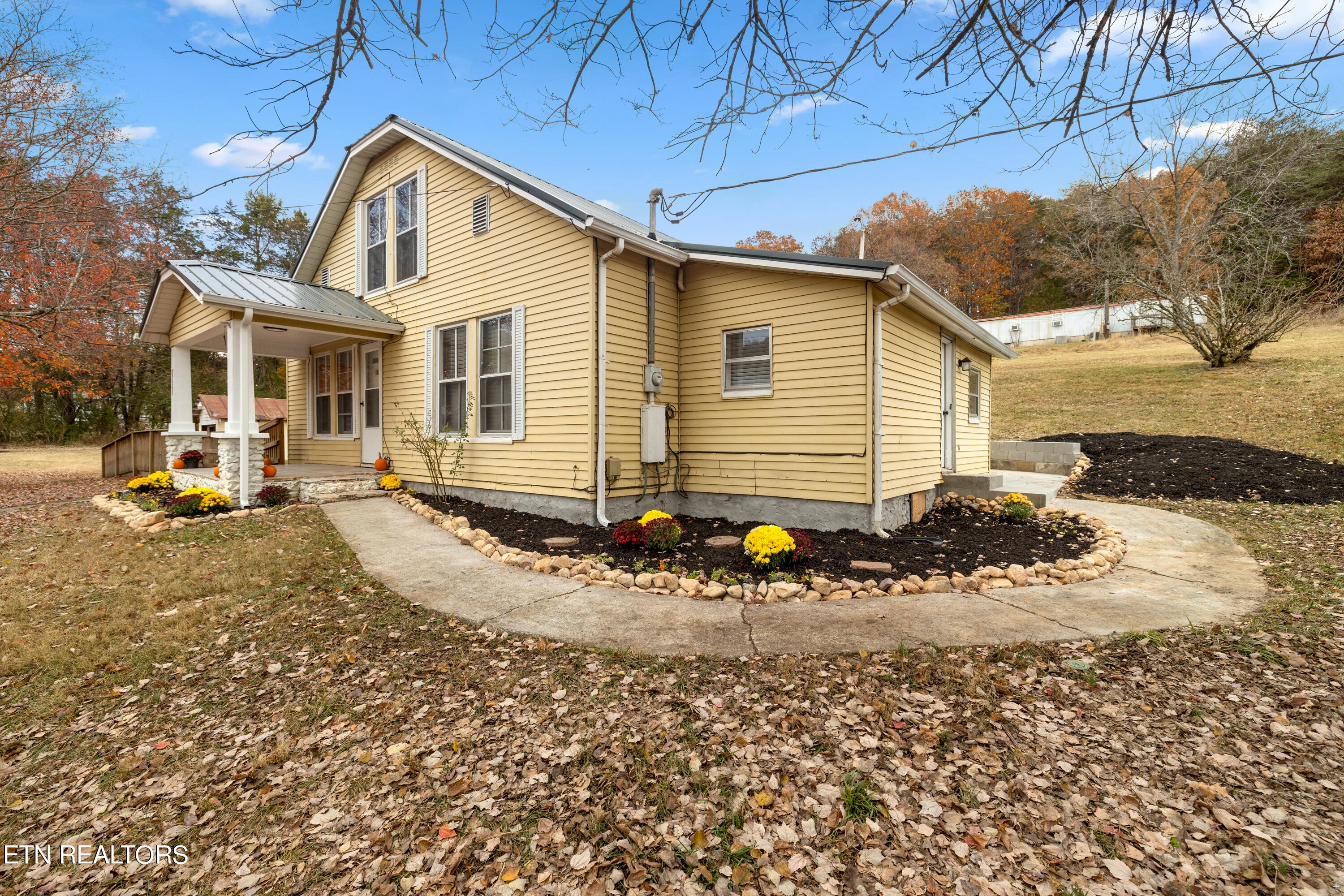 1902 Dumplin Loop Road New Market, TN 37820 - Photo 2 of 20 Positive Perceptions-2