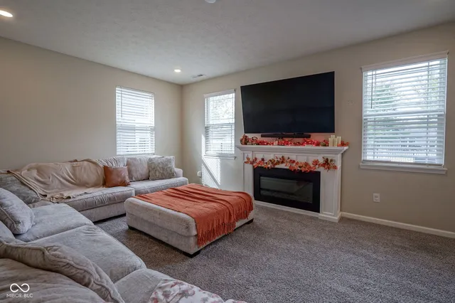 $2,450 | 6810 Birmingham Avenue, McCordsville, IN 46055