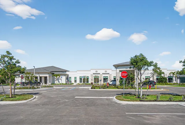 $249,900 | 13465 Fishtail Palm Court, Unit D, Delray Beach, FL 33484