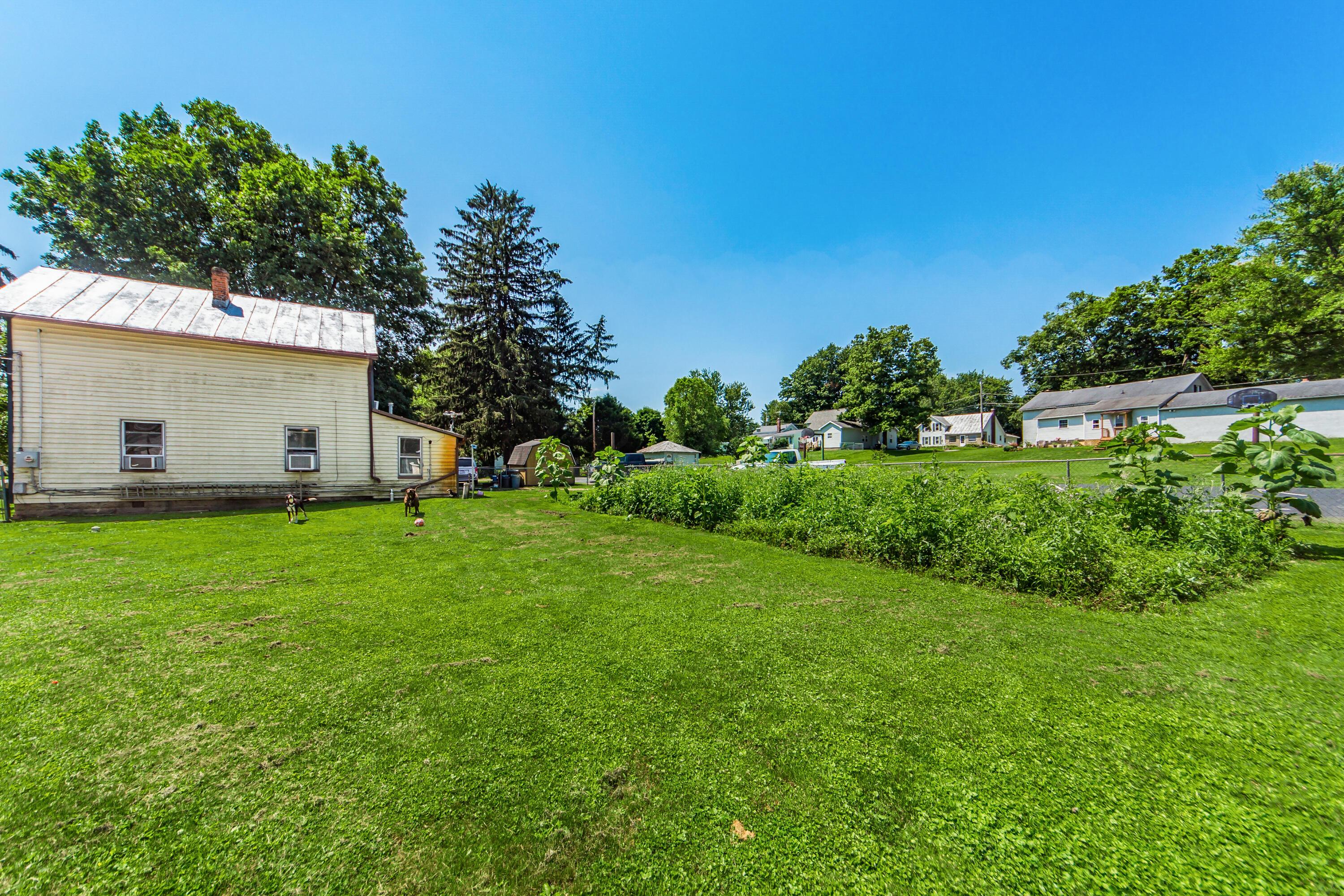 41 North High Street Croton, OH 43013 - Photo 2 of 11