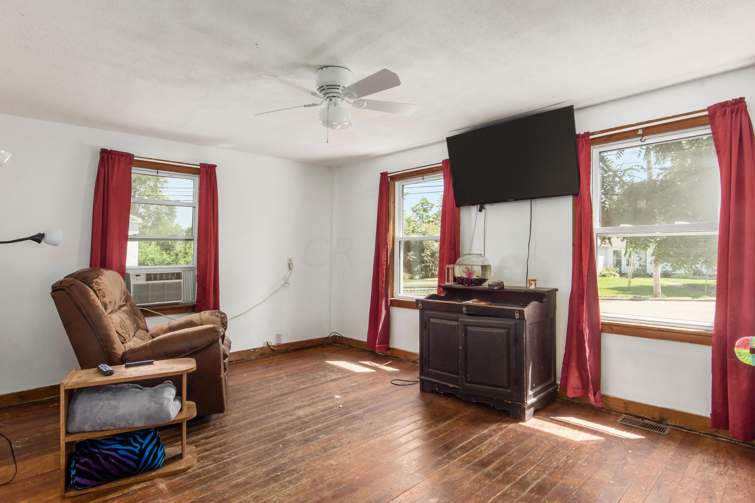 41 North High Street Croton, OH 43013 - Photo 6 of 11