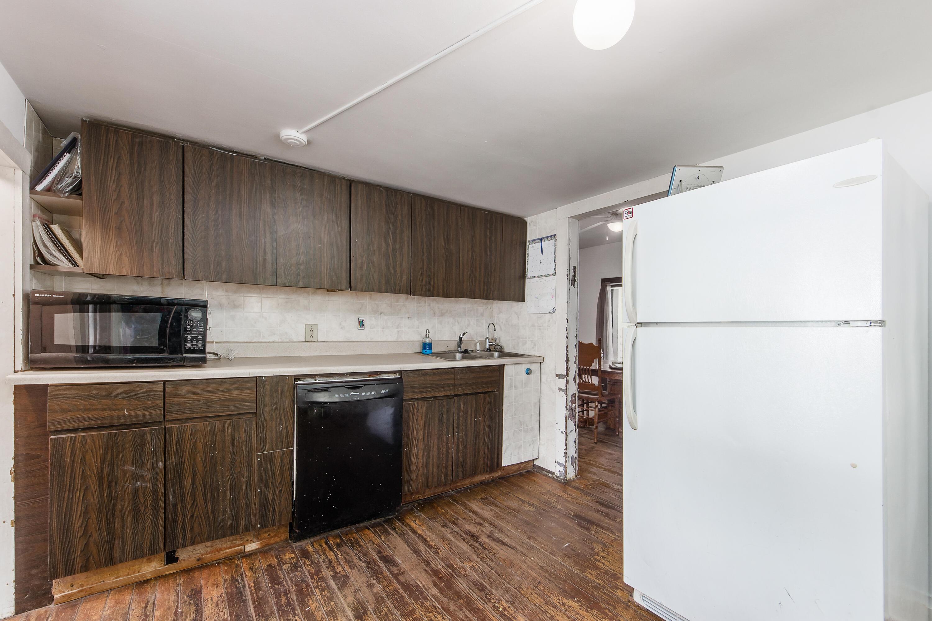 41 North High Street Croton, OH 43013 - Photo 9 of 11