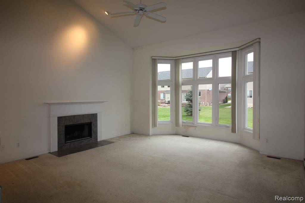 3182 Davenport Lane Rochester, MI 48309 - Photo 4 of 9