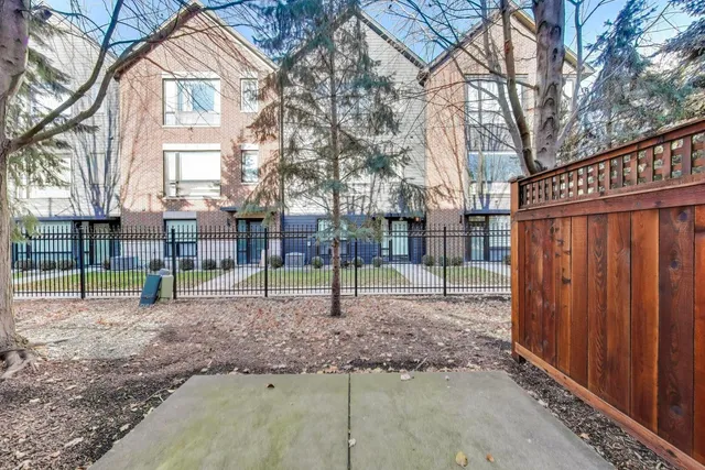 $4,000 | 513 Grove Lane, Forest Park, IL 60130