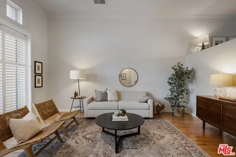 $1,145,000 | 7609 Hannum Avenue, Culver City, CA 90230