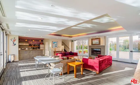 $1,145,000 | 7609 Hannum Avenue, Culver City, CA 90230