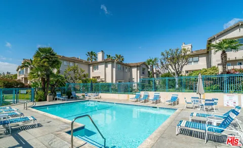 $1,145,000 | 7609 Hannum Avenue, Culver City, CA 90230